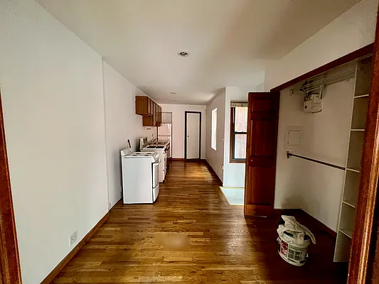 Rented by Compass | media 6