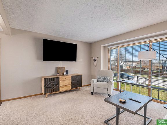 3rd image of 2310 King Dr