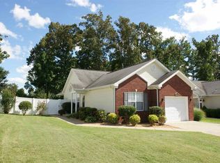 155 Fairway Trce, Cadiz, KY 42211