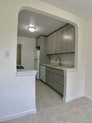 Rented by Bohemia Realty Group | media 9