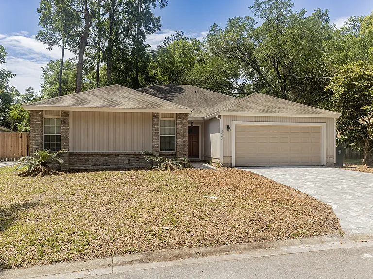 8066 Dickie Dr — Photo 10