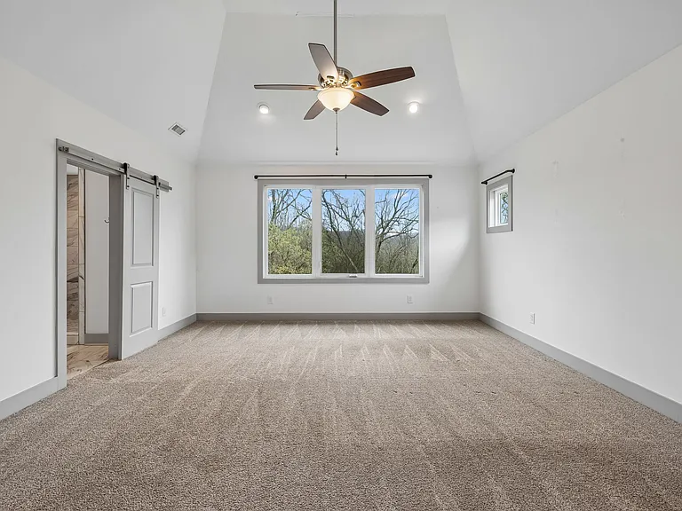 720 Flint Ridge Dr — Photo 18