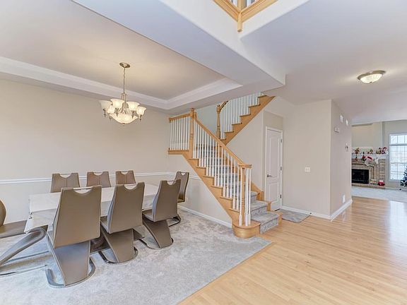 3rd image of 11920 Winterberry Ln