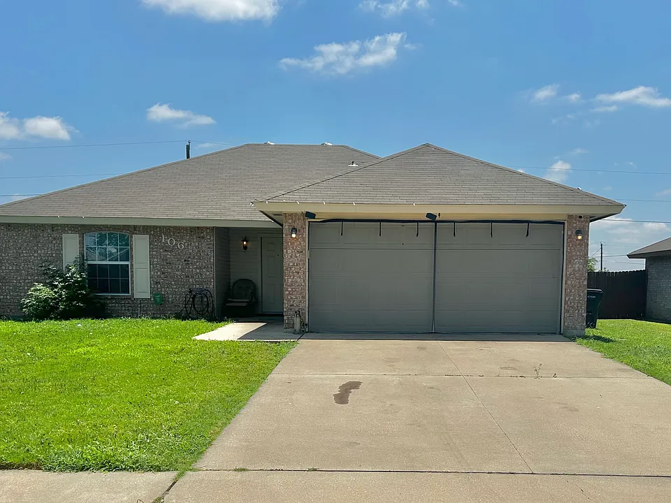 106 Pointer St