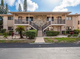 9910 Eagles Point Cir APT 3, Port Richey, FL 34668