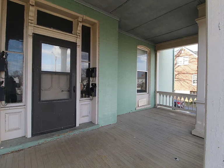 317 Park Ave #2 — Photo 2