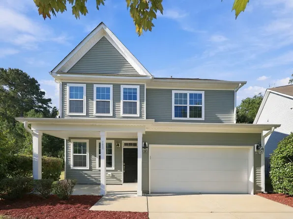 122 Tweedbank Ct, Fuquay Varina, NC 27526