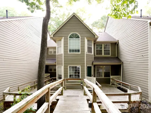 5922 Gray Gate Ln APT K, Charlotte, NC 28210