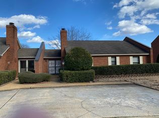 12 Cambridge Dr, Tupelo, MS 38801