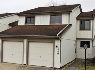 5567 Sand Ct, Cleveland, OH 44134
