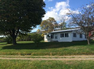 9559 Bloomery Pike, Paw Paw, WV 25434