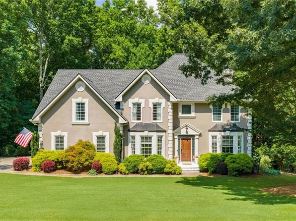 13760 Belleterre Dr, Milton, GA 30004