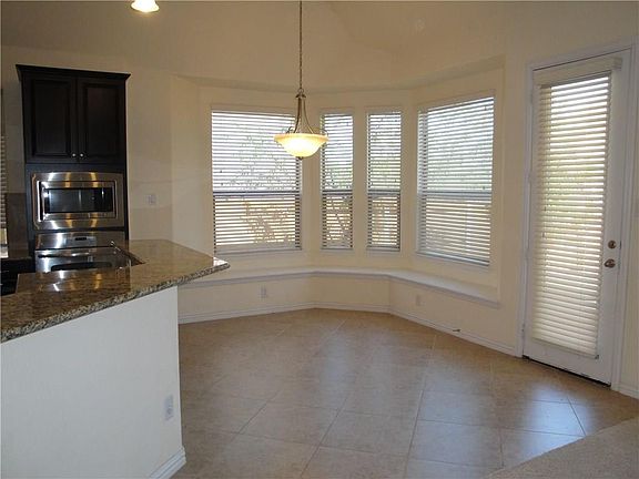 5th image of 3230 Cedar Creek Trl