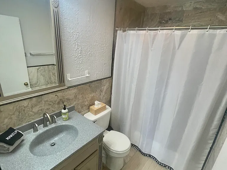 2 Cove Rd — Photo 28