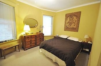 5th image of 5457 S Hyde Park Blvd APT 3N