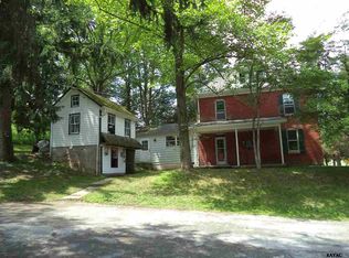 1562 Sinsheim Rd, Spring Grove, PA 17362