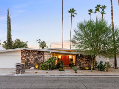 5190 E Lakeside Dr, Palm Springs, CA, 92264