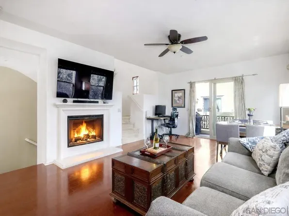 2674 Escala Cir, San Diego, CA 92108