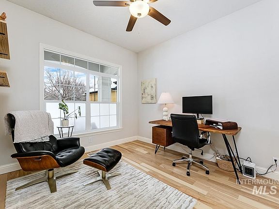 5th image of 1262 N Forestdale Pl