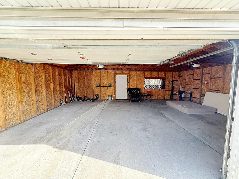 3612 S Wood St #1R — Photo 12