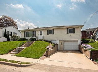 2460 Mineral St, Dubuque, IA 52001