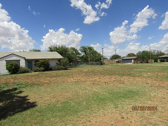 2nd image of 503-505 Cactus Dr