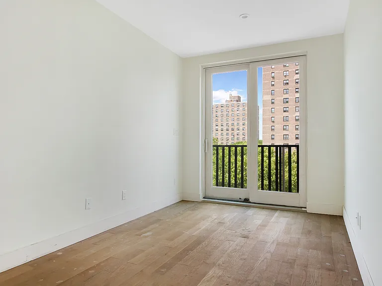 924 Myrtle Ave #7A — Photo 6