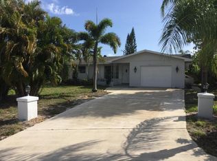 2289 NE 13th Ct, Jensen Beach, FL 34957