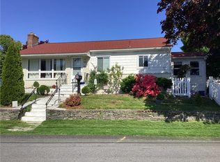 255 Princess Ave, Cranston, RI 02920