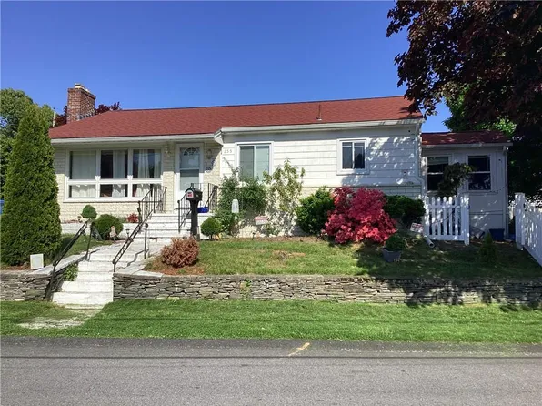 255 Princess Ave, Cranston, RI 02920