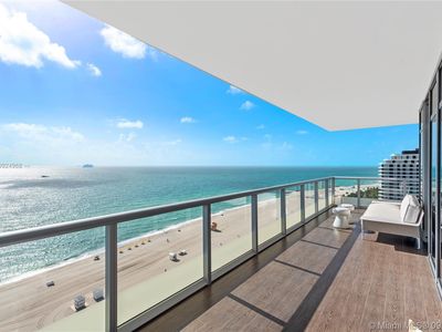 3737 Collins Ave #S-1702, Miami Beach, FL, 33140
