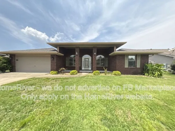 1879 Bay Pine Cir, Gulf Breeze, FL 32563