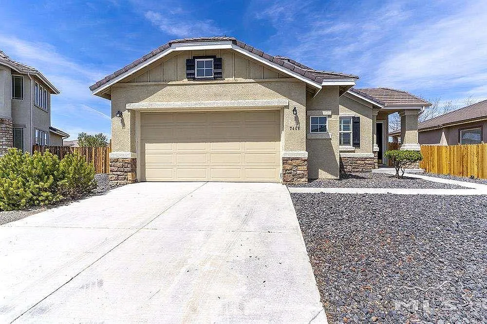 7446 Minkler Ct photo 1