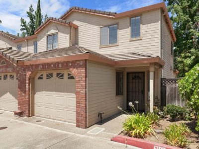 2250 Scarborough Dr APT 32, Lodi, CA, 95240
