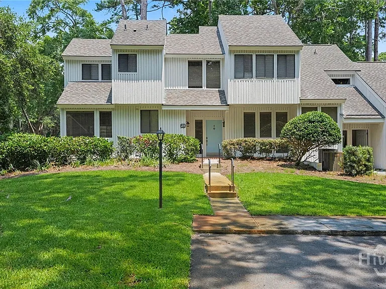 28 Dame Kathryn Dr — Photo 3