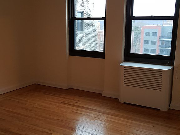3rd image of 2728 Henry Hudson Pkwy APT 75B