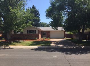 6570 S Race Cir W, Centennial, CO 80121