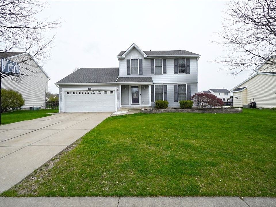 1st image of 3382 Creekview Dr