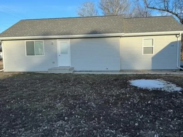 112 N Canford Ave, Blunt, SD 57522