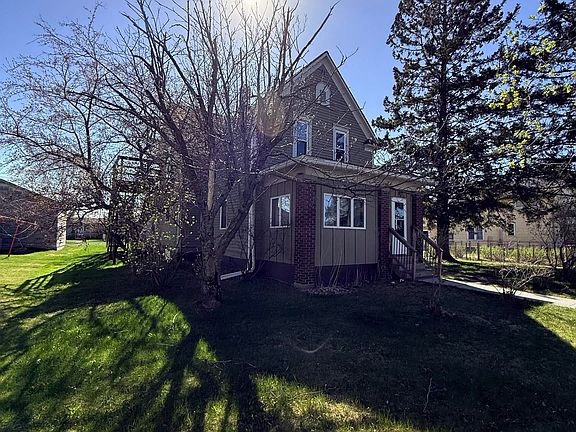 4th image of 5314 E 3rd St