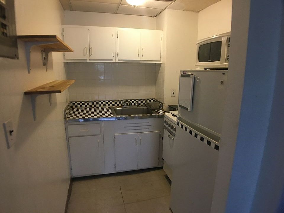2nd image of 198 Saint Paul St #30