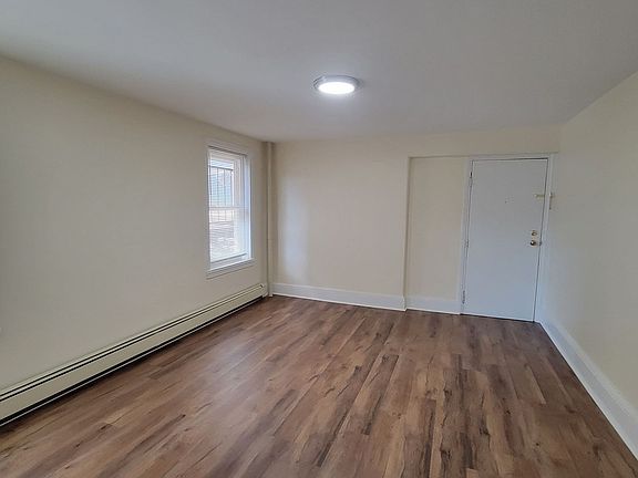 5th image of 323 Market St APT 4
