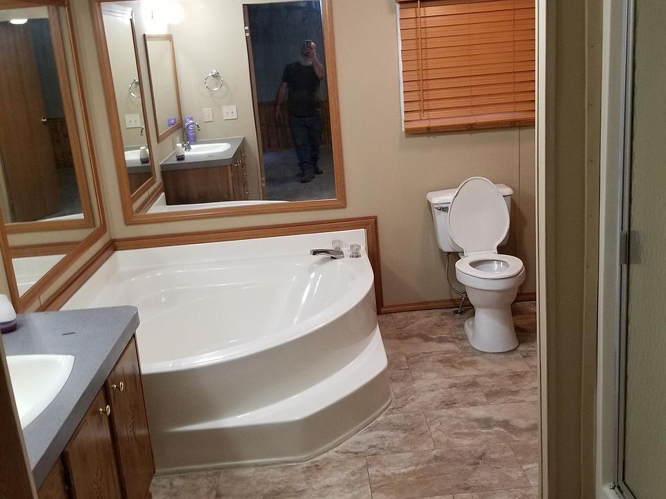 Master bedroom Bathroom !