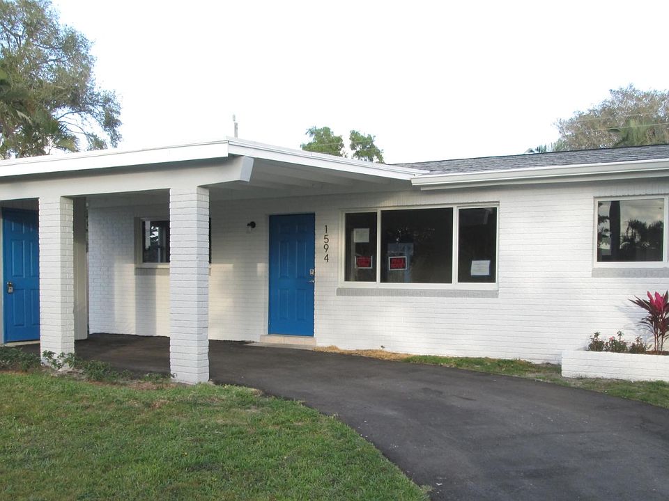 1st image of 1594 Woodland Ave