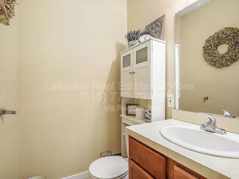 928 Calvin Ave SE — Photo 12