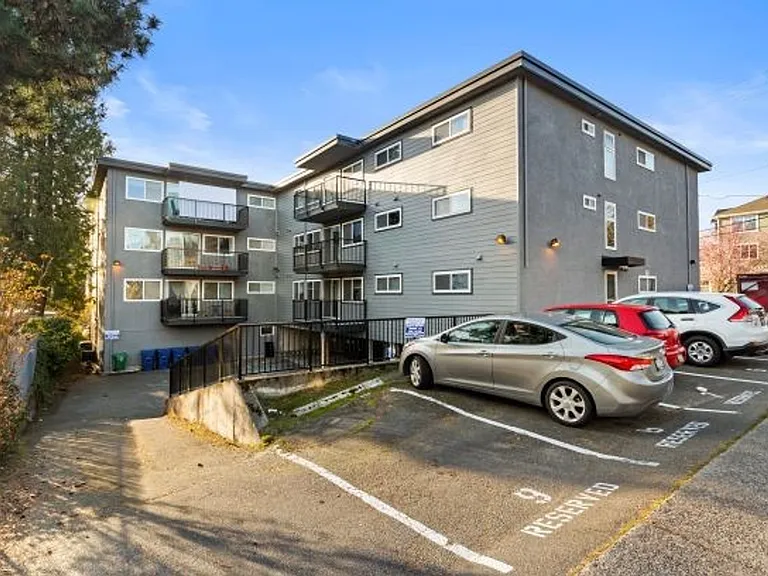 Ekilai Apartments - Spacious 1 Bed, 2 Bed Units & 3 Bed Units, w/ Private Balcony ~ Designer fini... — Photo 56