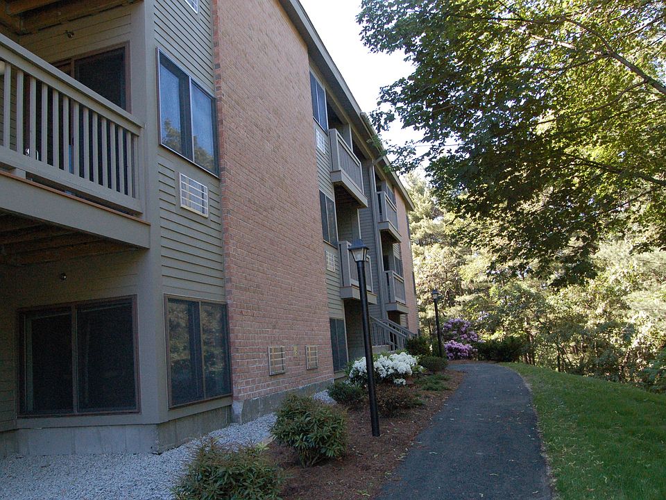 Queen Anne's Gate Apartments