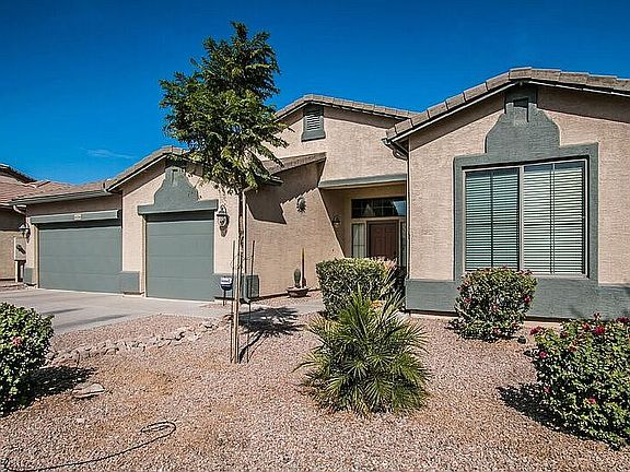 2nd image of 45366 W Windrose Dr
