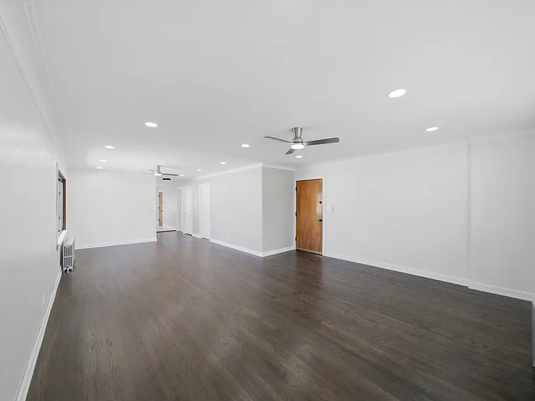 Living Room/ Dinning Room