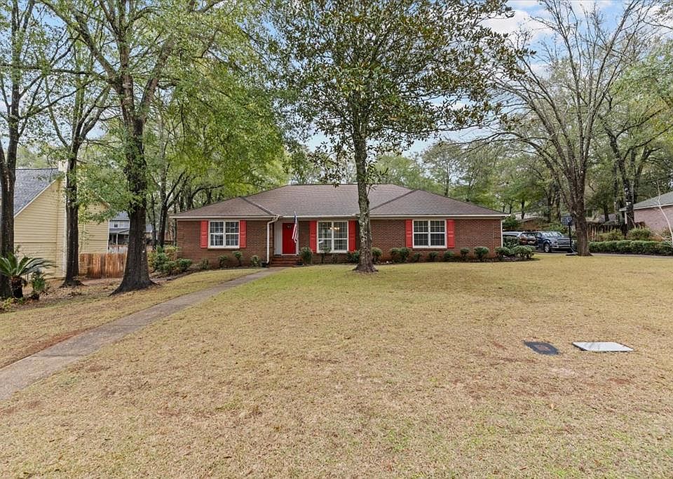 1st image of 108 Sandy Springs Rd